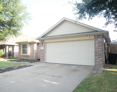 4923 Callery Creek Drive - Photo Thumbnail 2