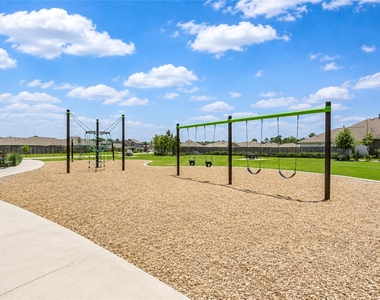 20926 Zuccala Drive - Photo Thumbnail 40