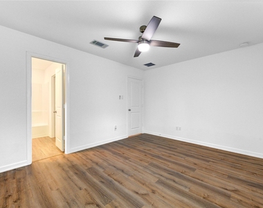 20926 Zuccala Drive - Photo Thumbnail 25