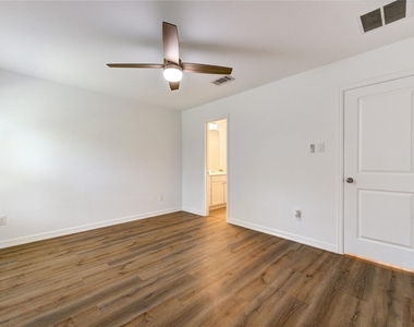 20926 Zuccala Drive - Photo Thumbnail 27
