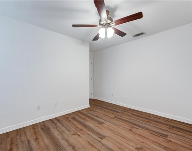 20926 Zuccala Drive - Photo Thumbnail 21