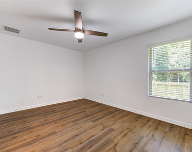 20926 Zuccala Drive - Photo Thumbnail 30