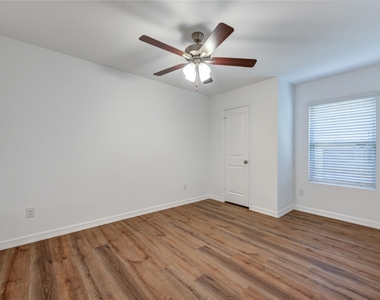 20926 Zuccala Drive - Photo Thumbnail 20