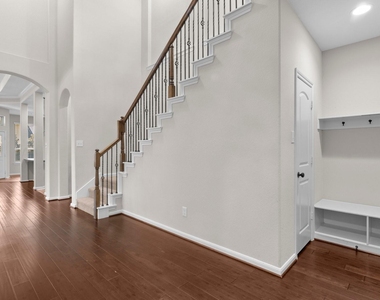 14 Painted Post Place - Photo Thumbnail 8