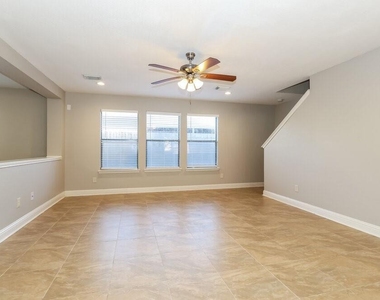 29623 Legends Bluff Drive - Photo Thumbnail 1