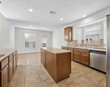 2181 Brittany Colony Drive - Photo Thumbnail 12