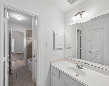 2181 Brittany Colony Drive - Photo Thumbnail 25
