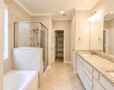 286 Capriccio Lane - Photo Thumbnail 13
