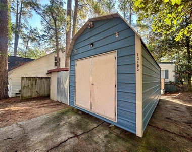 13405 Commander Circle - Photo Thumbnail 17