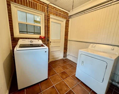 2431 Shakespeare St - Photo Thumbnail 15