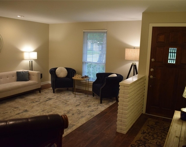 5742 Southminster Drive - Photo Thumbnail 1