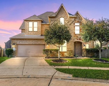 3318 Elizabeth Springs Court - Photo Thumbnail 2