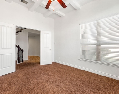 3318 Elizabeth Springs Court - Photo Thumbnail 9