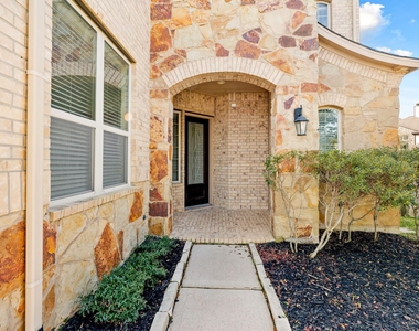 3318 Elizabeth Springs Court - Photo Thumbnail 5
