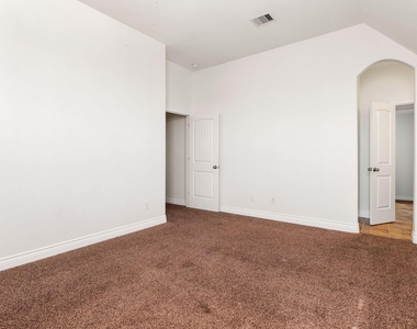 3318 Elizabeth Springs Court - Photo Thumbnail 28
