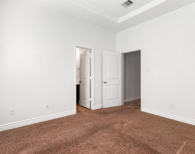 3318 Elizabeth Springs Court - Photo Thumbnail 32