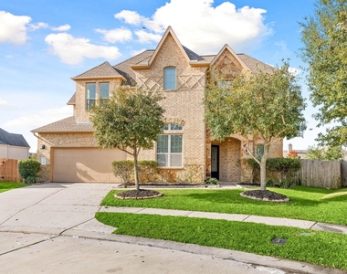 3318 Elizabeth Springs Court - Photo Thumbnail 4