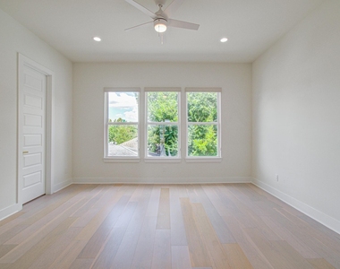3107 Webster Street - Photo Thumbnail 21