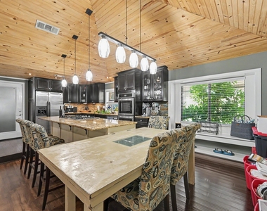 9820 W Shore Drive - Photo Thumbnail 16