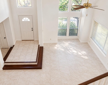1539 Beaconshire Road - Photo Thumbnail 11