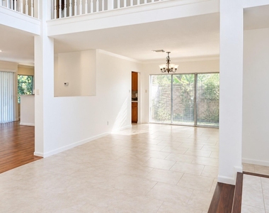 1539 Beaconshire Road - Photo Thumbnail 13