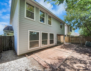 3006 Palace Oaks Drive - Photo Thumbnail 24