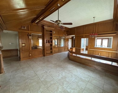 1511 Ridgebriar - Photo Thumbnail 6