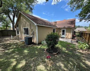 1511 Ridgebriar - Photo Thumbnail 17