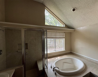1511 Ridgebriar - Photo Thumbnail 11