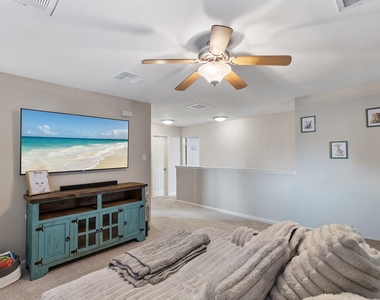 11922 Ute Mountain Lane - Photo Thumbnail 24