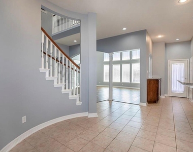 1553 Tahoe Court - Photo Thumbnail 8