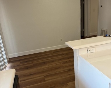 9201 Clarewood Drive - Photo Thumbnail 2