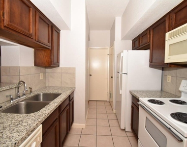 6602 Harbor Town Drive - Photo Thumbnail 1