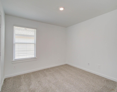 8922 Colicroot Drive - Photo Thumbnail 7