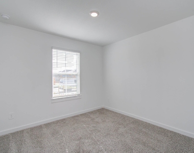 8922 Colicroot Drive - Photo Thumbnail 2