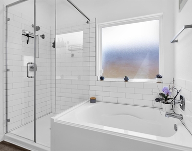 13320 Bear Creek Court - Photo Thumbnail 15