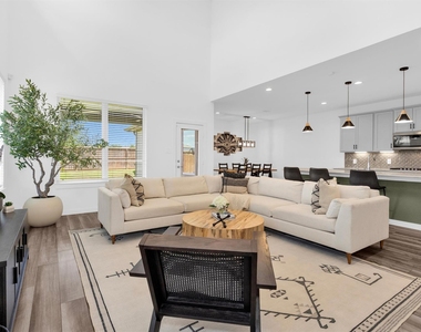 13320 Bear Creek Court - Photo Thumbnail 7