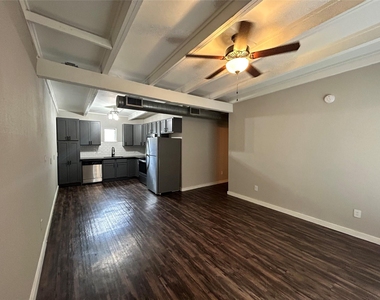 219 Marshall Street - Photo Thumbnail 1