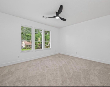 19839 Sundance Drive - Photo Thumbnail 14