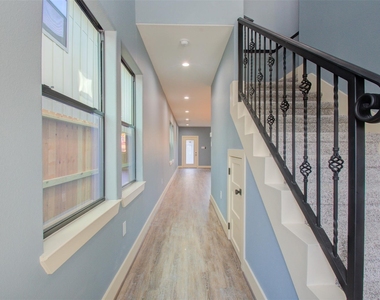 6627 Apollo Street - Photo Thumbnail 8
