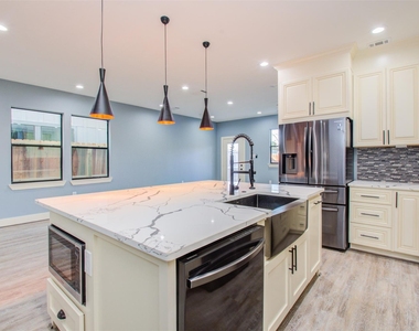 6627 Apollo Street - Photo Thumbnail 17