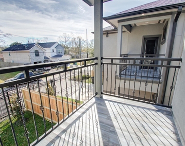 6627 Apollo Street - Photo Thumbnail 31