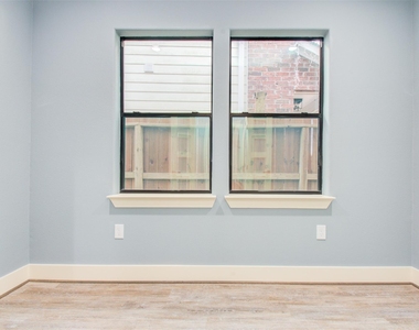 6627 Apollo Street - Photo Thumbnail 23