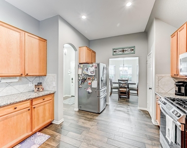 19326 Dawntreader Drive - Photo Thumbnail 15