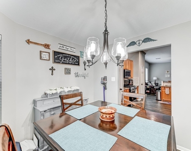 19326 Dawntreader Drive - Photo Thumbnail 14