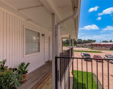 600 Palm Street - Photo Thumbnail 1