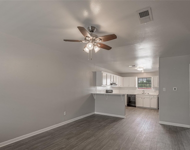600 Palm Street - Photo Thumbnail 3