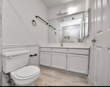 2015 E Lacey Oak Cir - Photo Thumbnail 21