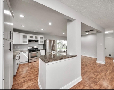 2015 E Lacey Oak Cir - Photo Thumbnail 15