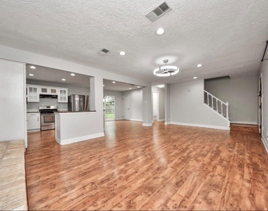 2015 E Lacey Oak Cir - Photo Thumbnail 5